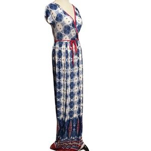 🛍️# 1007 NWT Emerald Crossover Red Wht Bl Maxi